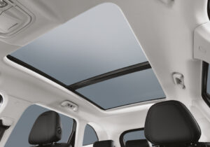 Panoramic Sunroof
